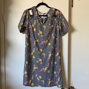 Tacera black/white/floral dress, cold shoulder, very stretchy, size L